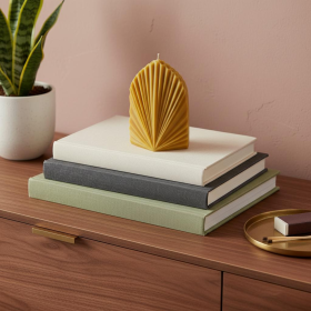 Gold Black Ice Scented Dimensional Palm Leaf Candle