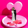 Kissing Couple Figurines Decor, Valentine Happy Wedding Bride